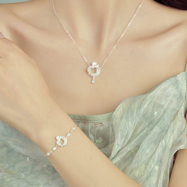 Original New Chinese Lotus Moon Necklace