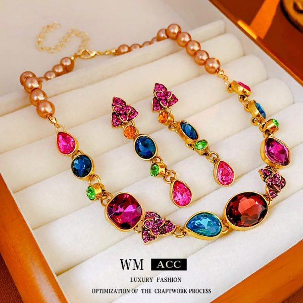 769832ac-cf53-4fd7-8f6a-03030c9f0773.jpg Retro High-grade French Color Diamond Water Drop Flower Earrings