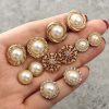 Set earrings