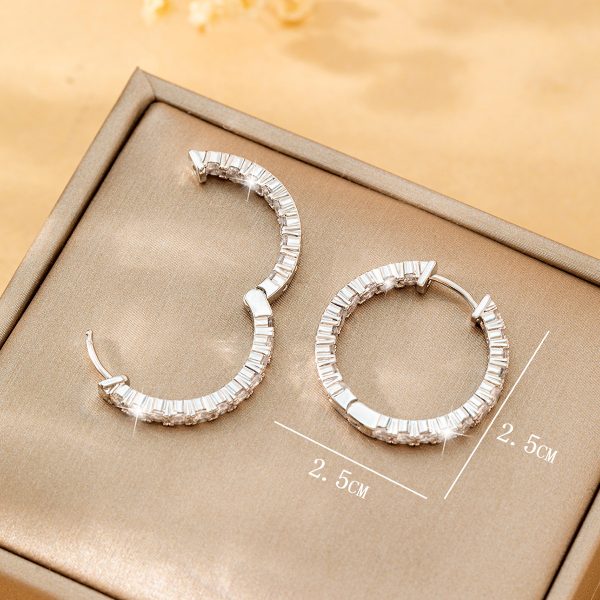Copper Inlaid Zirconium Fashionable All-match Personalized Circle Earrings