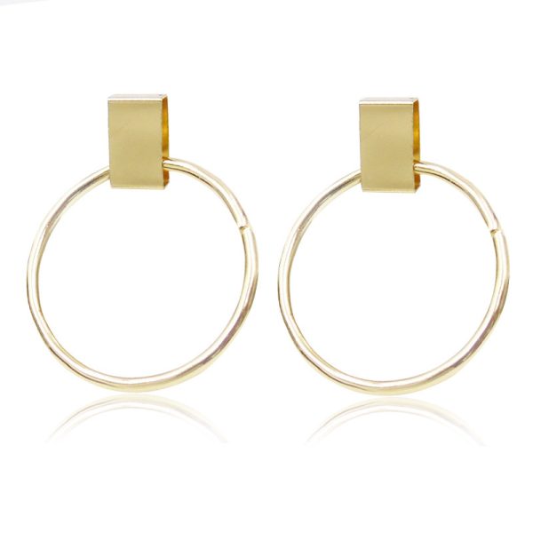 Geometric exaggerated large circle alloy stud earrings