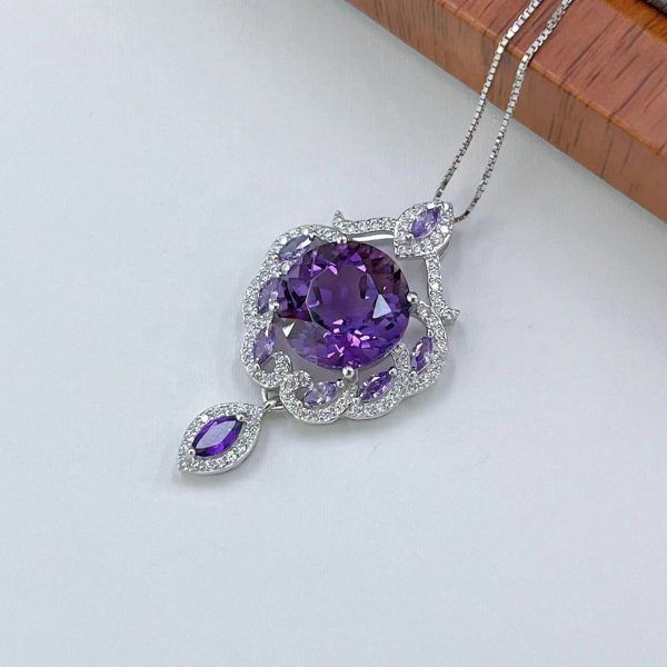 7b005366-7d7e-40ab-8604-3864c43bf3e1.jpg Spring New S925 Silver Platinum-plated Inlaid Amethyst Pendant
