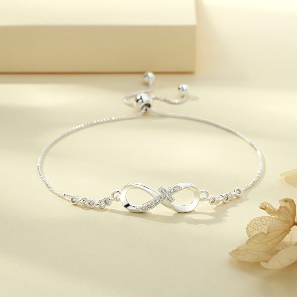 Diamond Studded Pull-out Bracelet With Infinite 8-shaped Design
