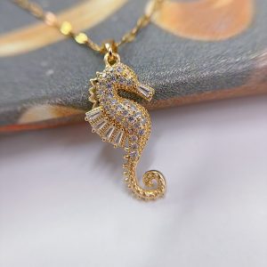 Fashion Zircon Seahorse Crab Pendant Necklace