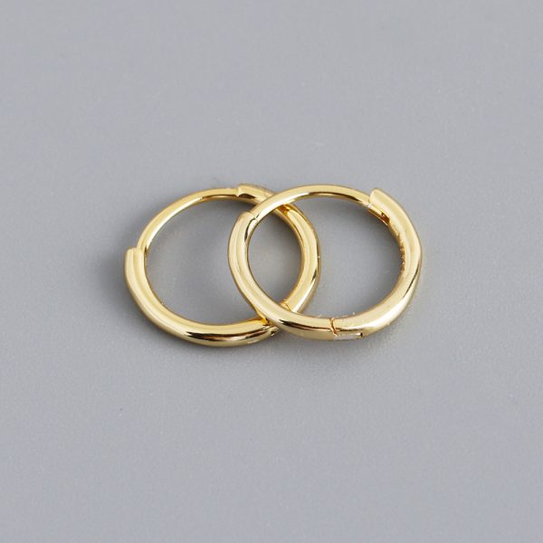 High-quality Circle-shaped S925 Sterling Silver Ear Buckle