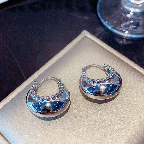 Niche Design Metal Circle Ear Clip Women