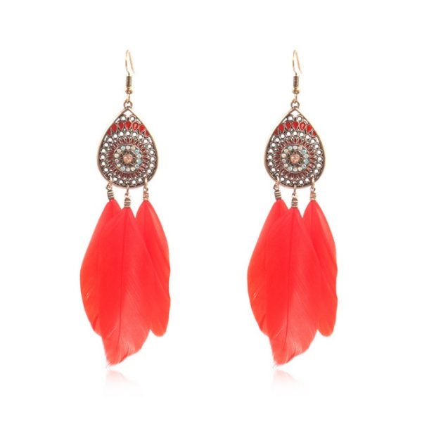 Drop-shaped long pendant