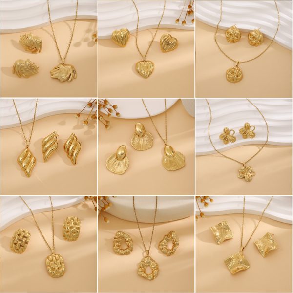 82d312c3-4484-43d7-8c39-97fa5f97eb49.jpg Geometric Leaves Texture Flower Love Heart Earrings And Necklace Set