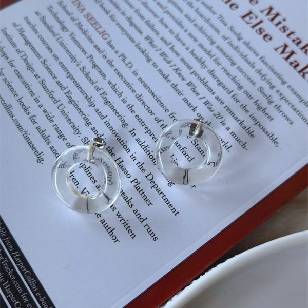 Fashion Niche Temperament Retro Circle Hollow All-match Earrings