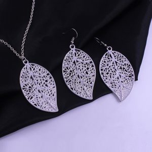Creative Featured Leaf Set