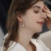 Hong Kong style exaggerated temperament large circle fashion earrings women's five-pointed star design sense fashion simple geometric creative earrings