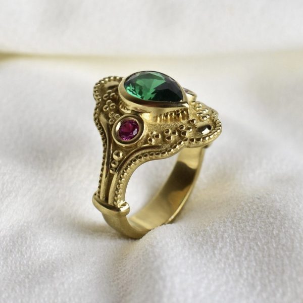 Fashion Classical Women's Gold-plated Ring