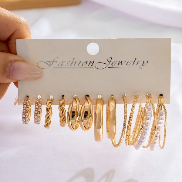 Vintage Versatile Earring Metallic Suit