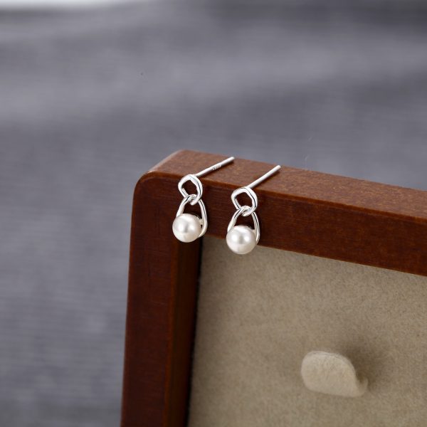 S999 Sterling Silver Pure Silver Light Luxury Stud Earrings Pearl Natural Freshwater