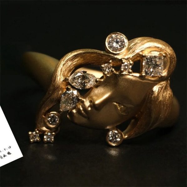 Personality Antique Portrait Creative Ring
