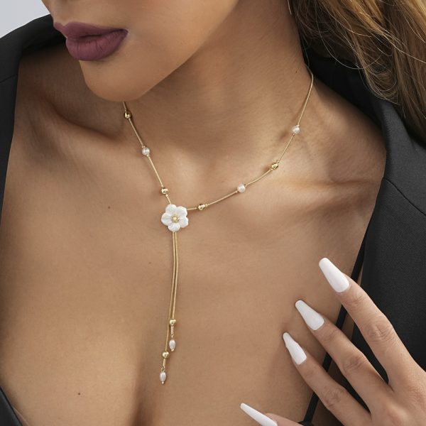 90d67d09-9d9c-4483-a1d8-22dbc26fd290.jpg Resin All-match Flowers Asymmetric Tassel Pendant Necklace