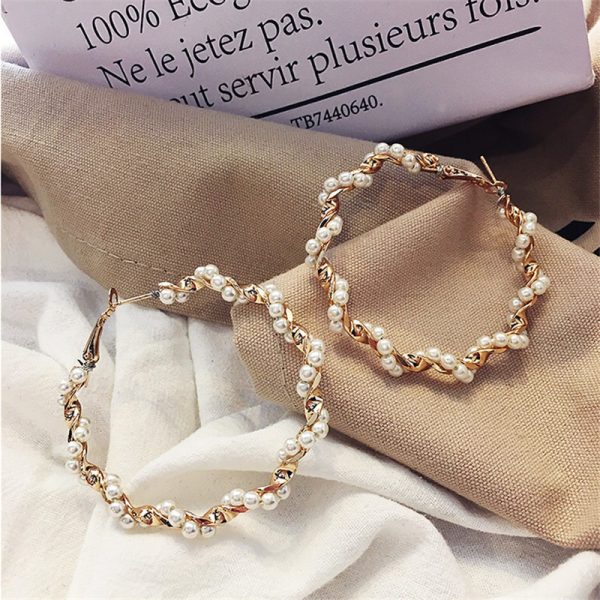 925 Silver Needle Pearl Circle Female Exaggerated Earrings