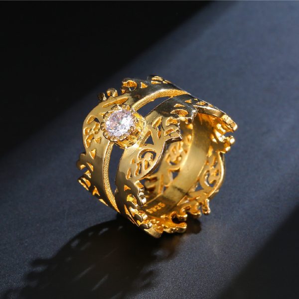 Personality Retro Crown Women's Ring