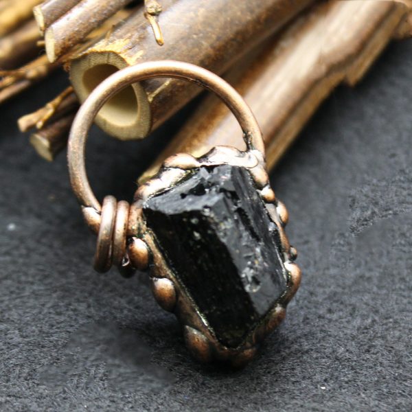 Jewelry Niche Personality Crystal Rough Stone Pendant Necklace