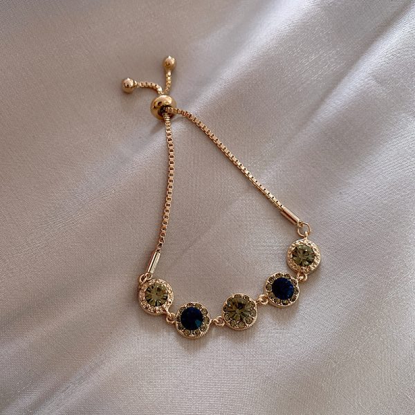 Zircon Micro Inlaid Bracelet Light Luxury Retro Temperament