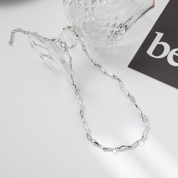 Thorn Clavicle Chain Cold Style Necklace Light Luxury