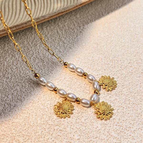 939cd643-c36f-46dd-8d01-f54c4e5d7923.jpg Ocean Series Starfish Pearl Scallop Pendant Clavicle Chain Female