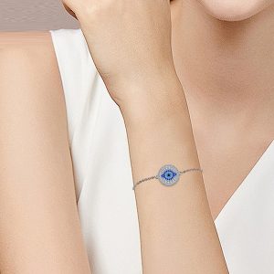 Classic Retro Eye Full Diamond Adjustable Bracelet