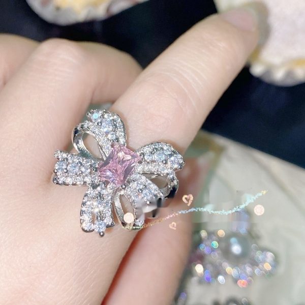Jewelry Personality Butterfly Necklace Female Plated 18K Pendant Emerald