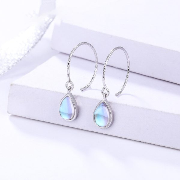 Drop earrings