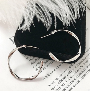 925 Silver Needle European and American Simple Hundred RashLarge Circle Ring Earring Hollow Geometric Round Earring