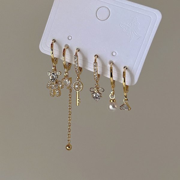 Niche Design Zircon Love Bear Stud Earrings Set