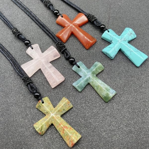 Natural Stone Christmas Gift Agate Woven Semi-precious Stone Cross Necklace