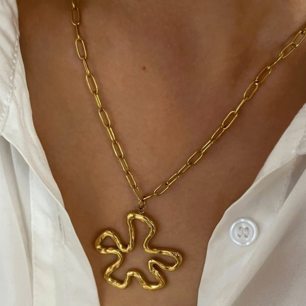 New Stainless Steel Butterfly Flower Oval Leaf Pendant Exaggerated Style Female Necklace