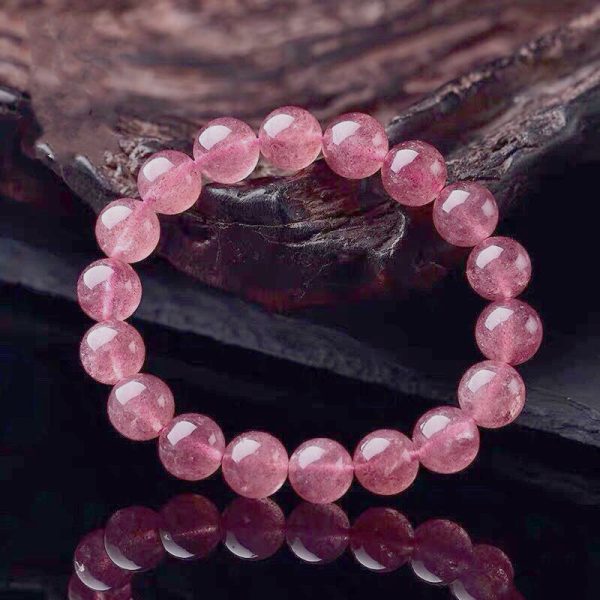 Fashion Natural Strawberry Quartz Bracelet Women