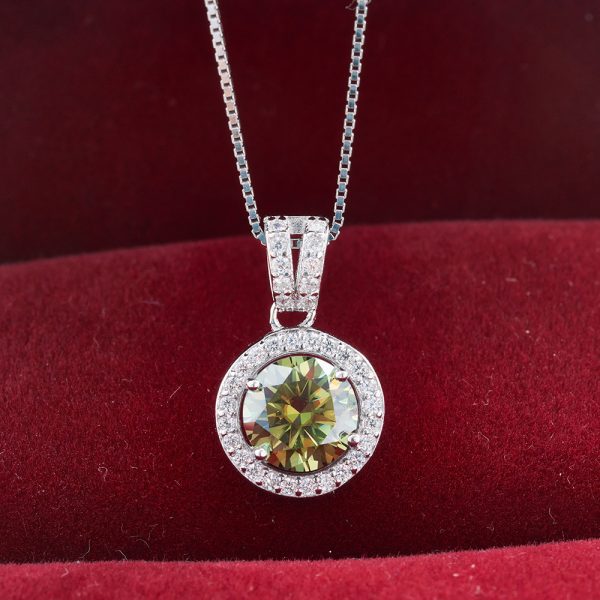S925 Sterling Silver Moissanite Necklace Women's Light Luxury 1 Karat Round Full Diamond Clavicle Chain