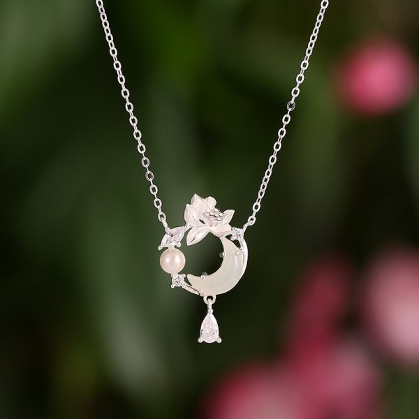 Original New Chinese Lotus Moon Necklace