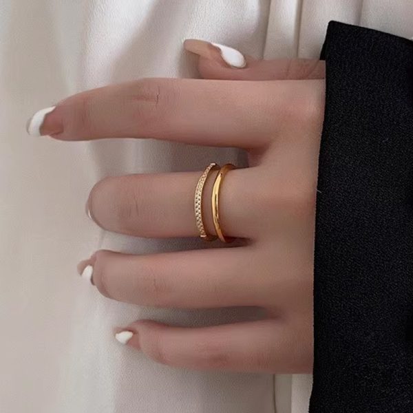 Simple Dignified Hollow Double-layer Diamond Titanium Steel Ring