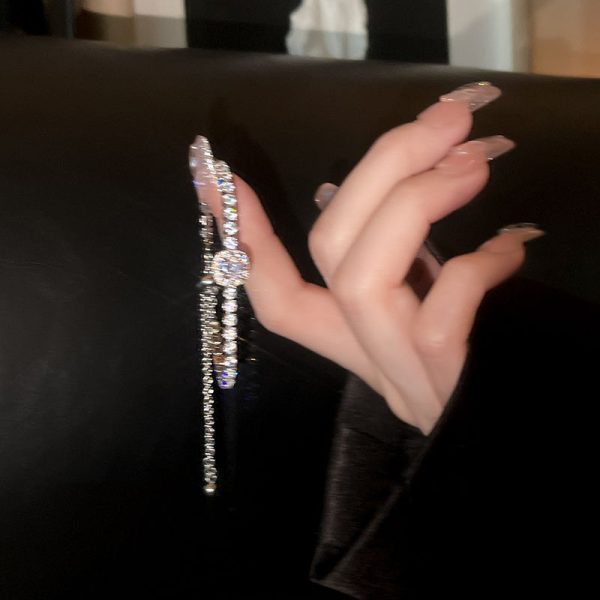 Versatile Beaded Women's Pearl Bracelet Ornament