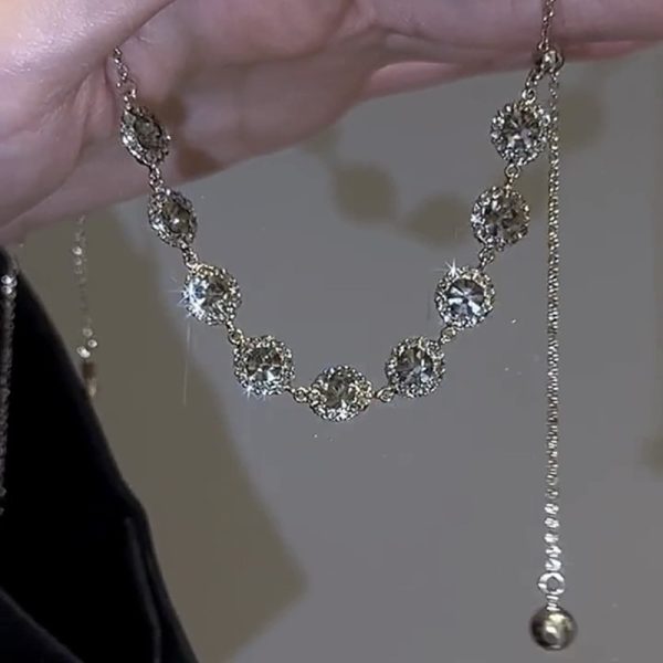 High-grade Light Luxury Crystal Diamond Pull Clavicle Chain Neck Chain
