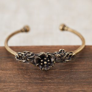 Women's Creative Personalized Metal Bracelet
