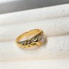 Gold SUNFLOWER Diamond-studded Ring Women