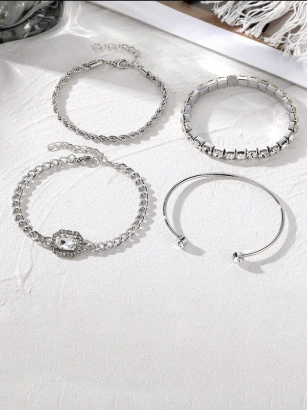 Artistic Retro Versatile Metal Chain Square Diamond 4-piece Set