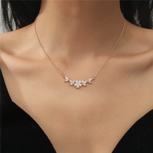 Original Design Copper Hand Inlaid Horse Eye Flower Pendant Choker