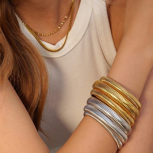 Women's Exaggerated Vertical Stripe Ring Elastic Titanium Steel Bracelet