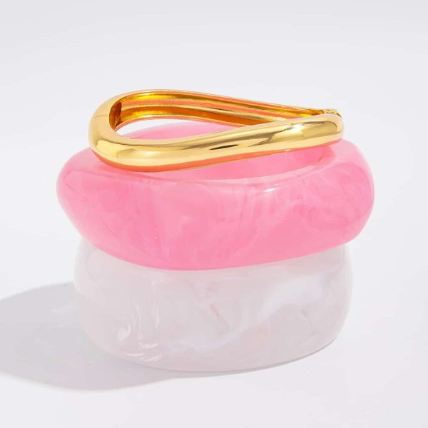 Female Retro Exaggerated Irregular Dyed Resin Bracelet