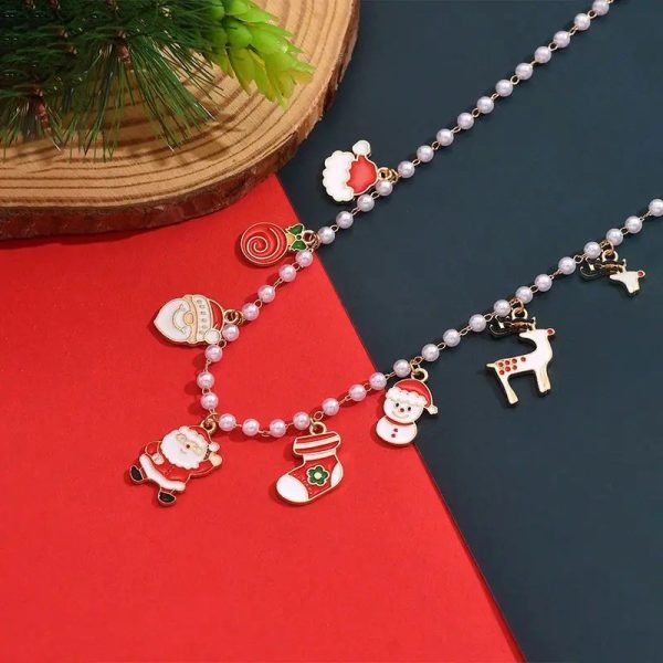 O1CN01YolEJH1GeNJyccccL_2214925210647-0-cib.jpg Cute Cartoon Stringed Pearls Clavicle Chain Female