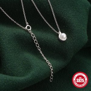 Women's Fashion Personality Pearl Pendant Necklace