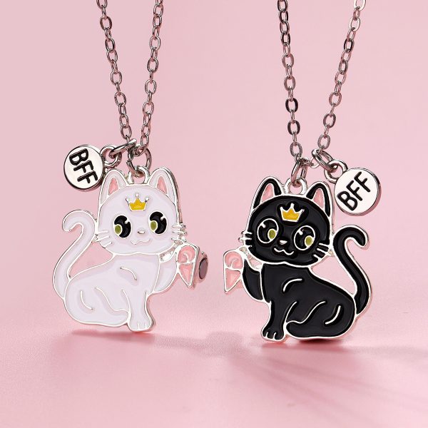 Cat Magnetic Sweet Cartoon Girl Pendant Clavicle Necklace