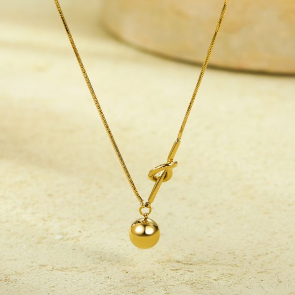 Ins Wind Cross-border Bends And Hitches Winding Ball Pendant