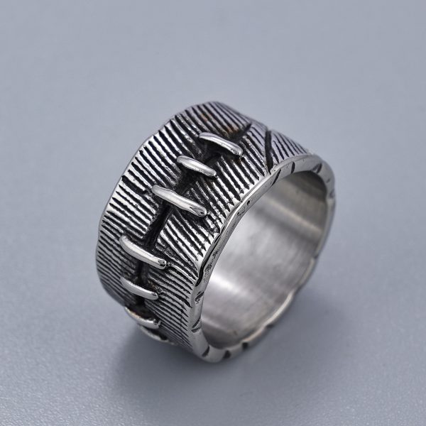 Niche Advanced Dark Punk Stitched Ring